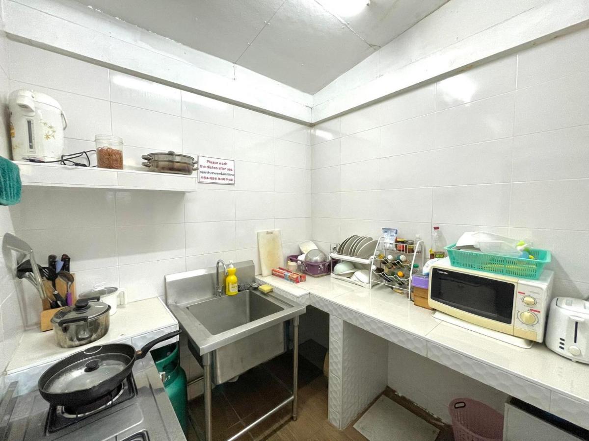 Bake Room Hostel 치앙마이 외부 사진